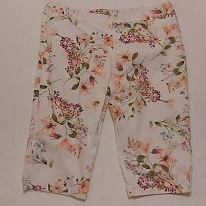 St John's Bay 20W Capri pants